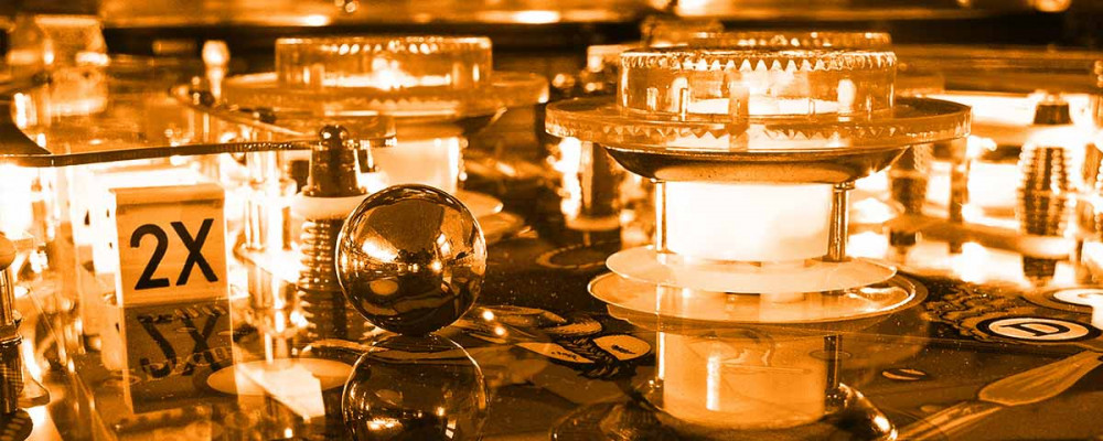 slide-sepia-eightballdeluxe-o