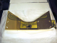 individ gold apron11 individ gold apron11